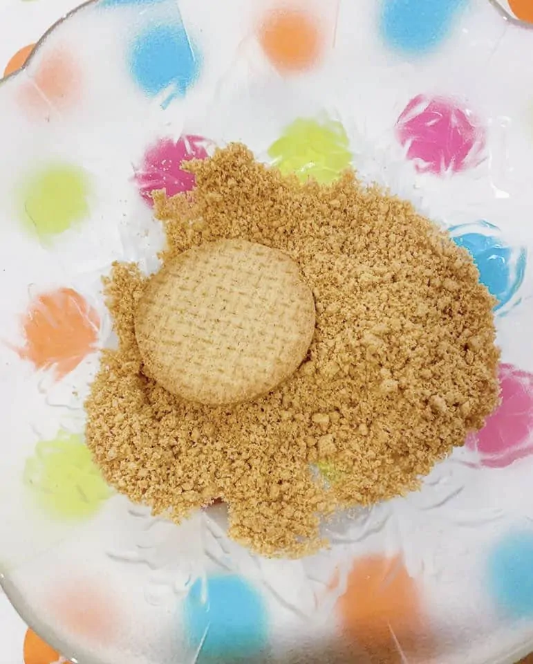 1 Mini cheesecake cu ciocolata si fructe