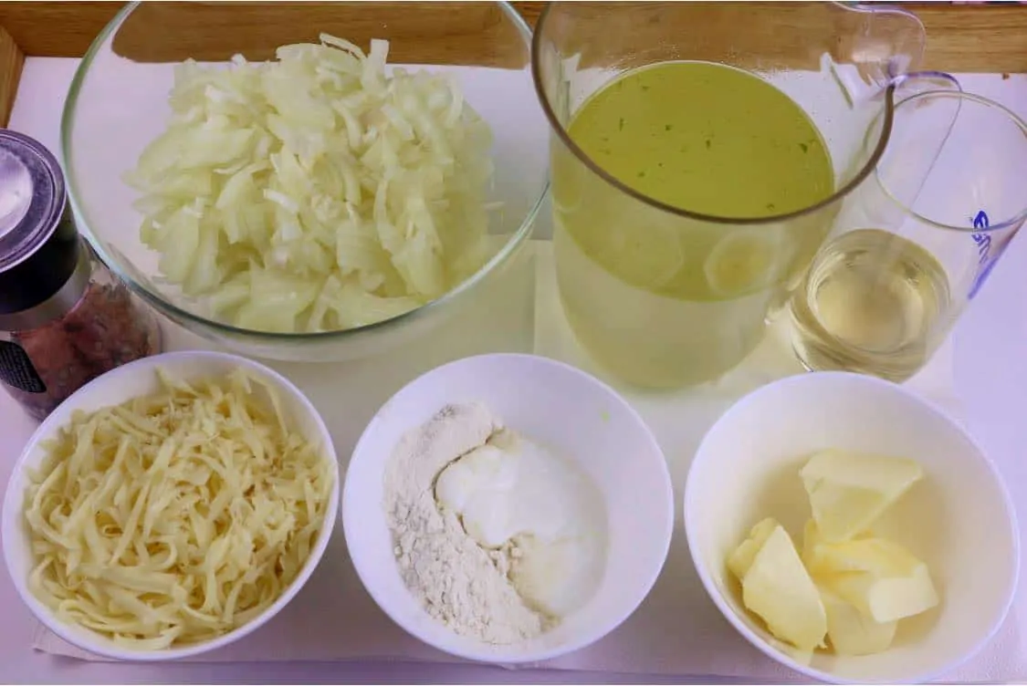 84827331_3120522734627089_7288039814564151296_o Supa frantuzeasca de ceapa cu cascaval