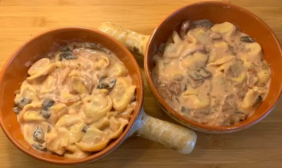 tortellini in vas ceramic tortellini in vas ceramic