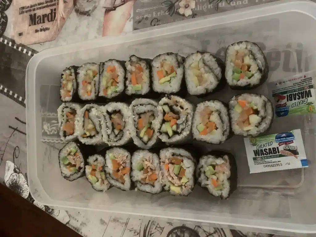 0A1AC6BD-DF69-479A-8329-50DE34B991BE Sushi