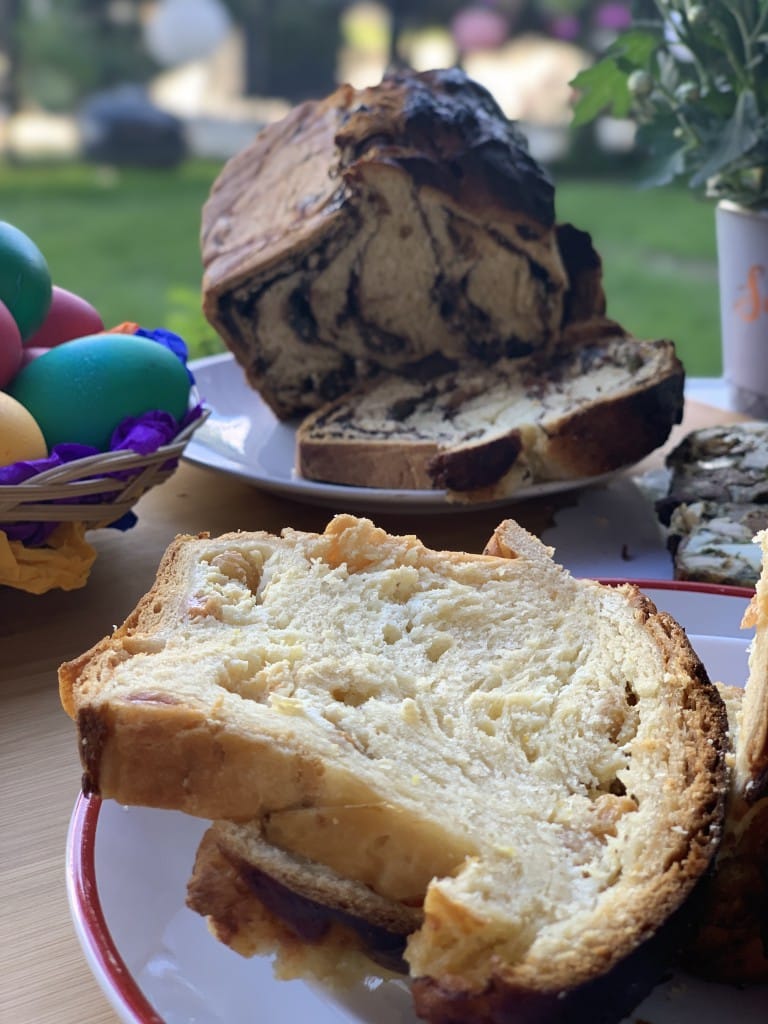 9 Idei de folosit cozonacul ramas dupa Sarbatori