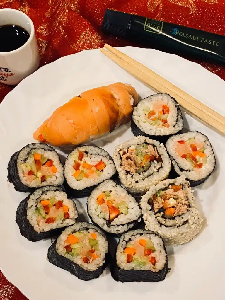 366907CF-B177-4054-BB6C-B2C6EF935154 Sushi