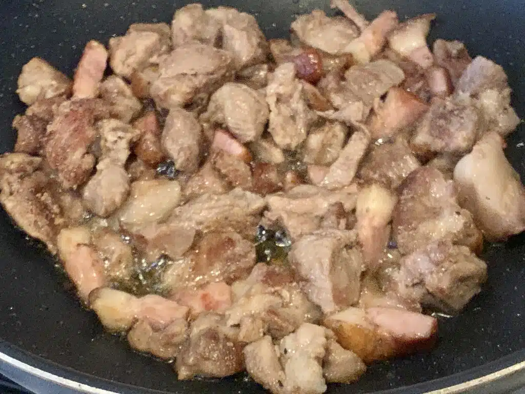 30B78089-E4FE-49D2-BDC4-3E7C63F04371 Varza dulce calita cu carne de porc