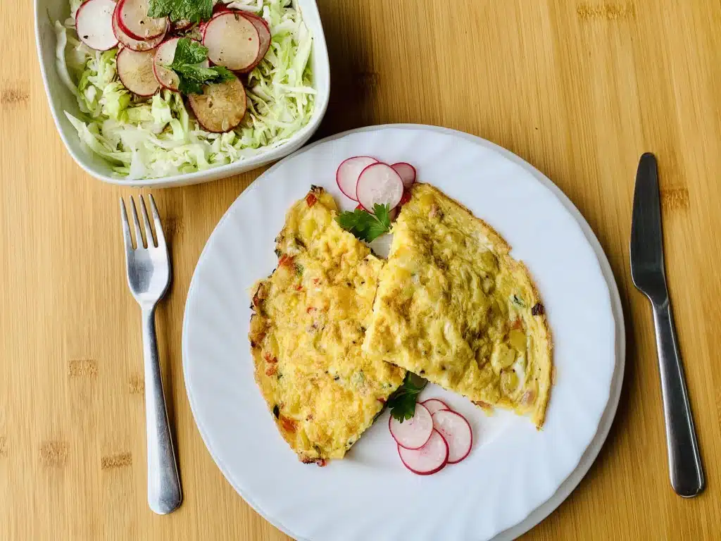 681A39B6-0C2D-4744-881E-06799F2C1CD2 Omleta spaniola cu cartofi / Tortilla espanola