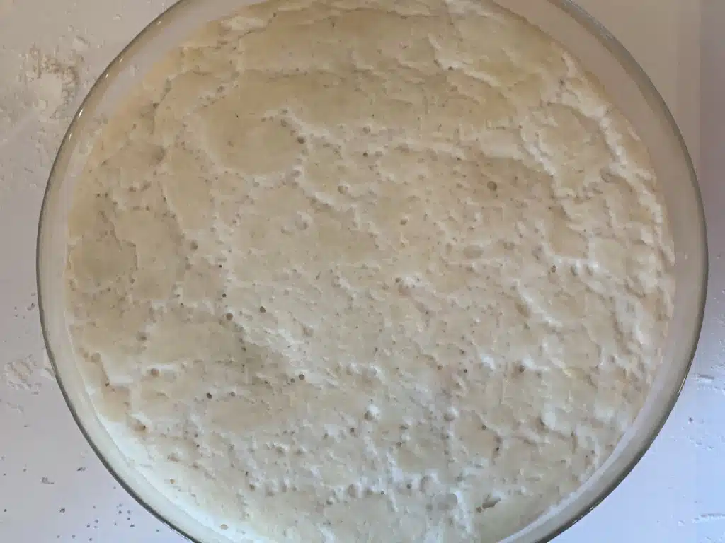 6C8935C4-BB35-405D-AAEF-A17184534978 Pizza briosa cu trio topping