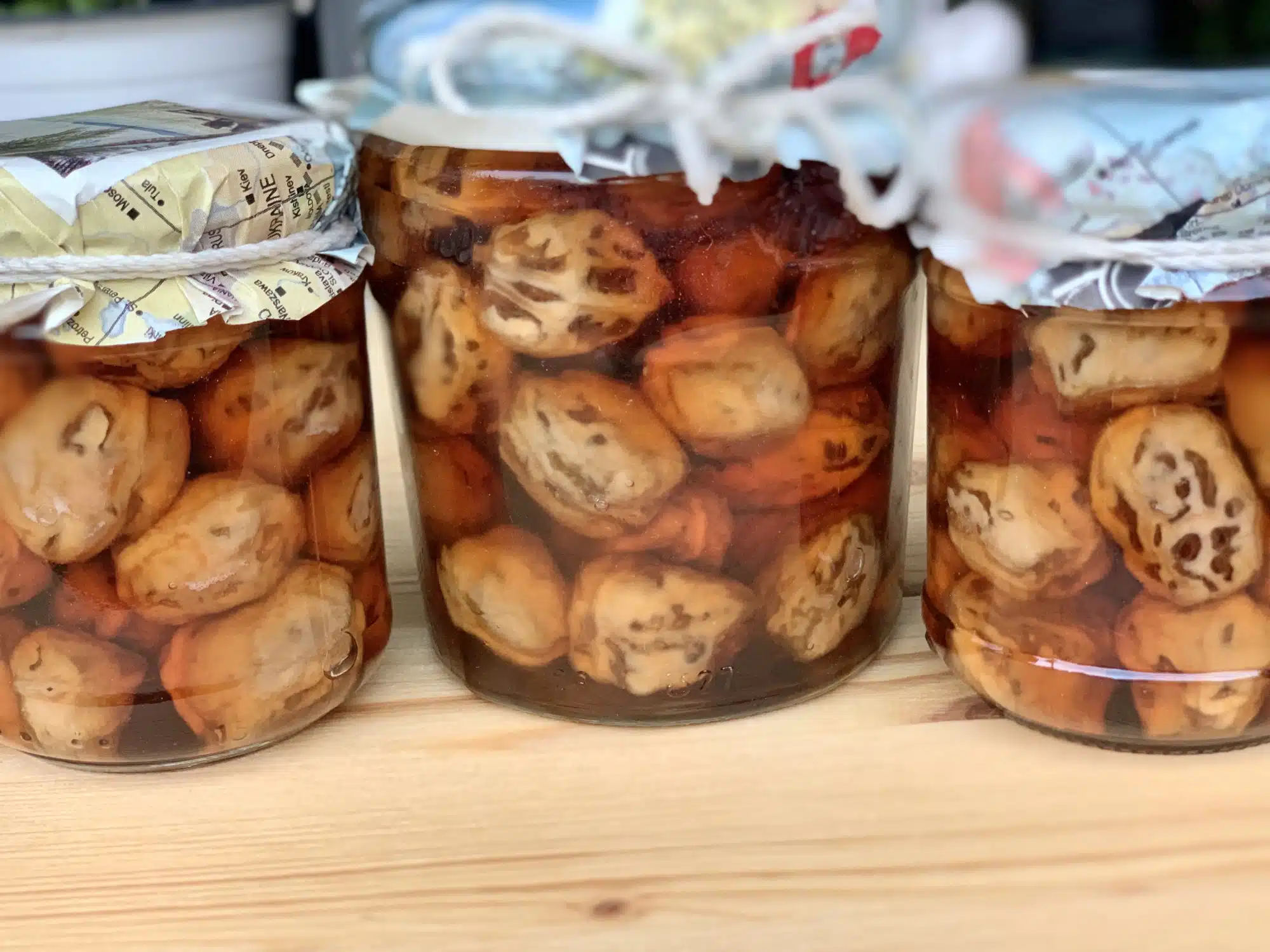 Dulceata de nuci verzi