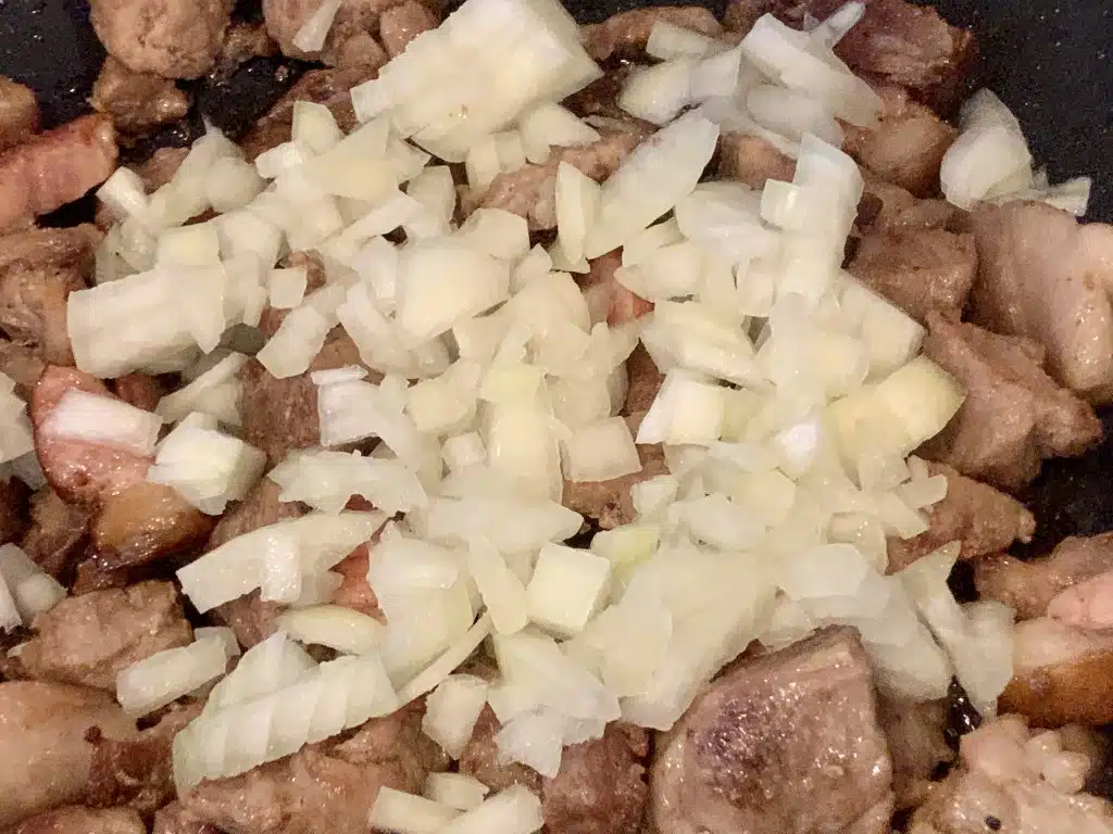 B5EC6A35-BC9F-4105-9DC7-C736A1FE419A Varza dulce calita cu carne de porc