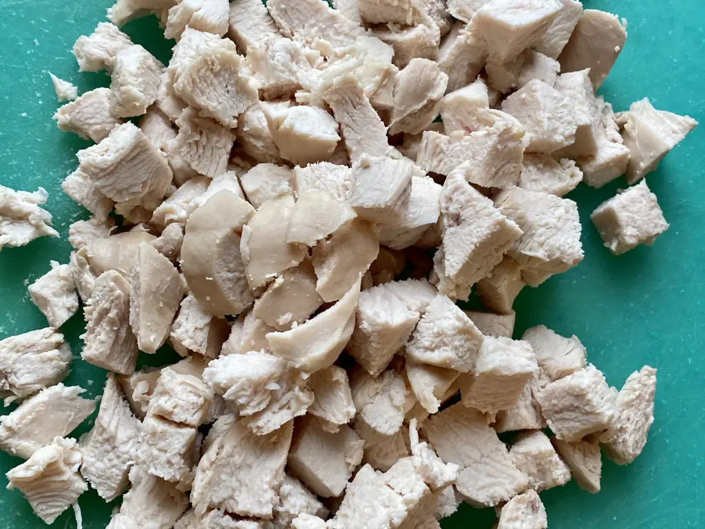 2CBA227D-DE63-46C9-AD21-633B8EB46717 Supa cremoasa cu piept de pui si paste fusilli