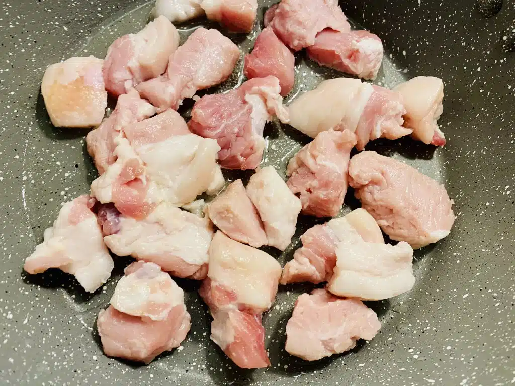 D578127A-2ED0-40D2-B428-B6DF077C14AE Iahnie de conopida cu carne de porc