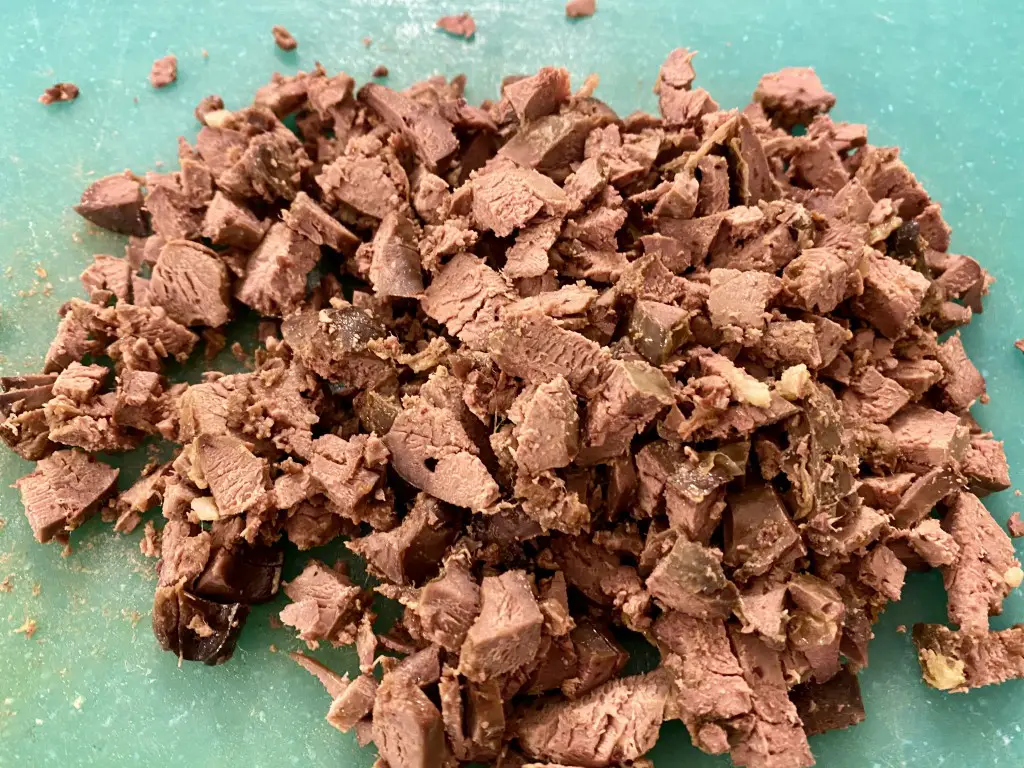 22017BBD-4CC9-4D86-89E4-4A7CED89B278 Rulada din carne amestec porc-vita in stil de drob
