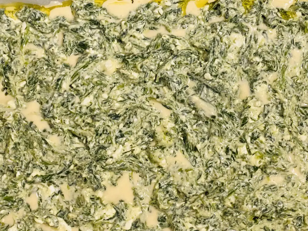 F6FC7C6F-F49B-4DB9-A9B4-46D131FC2B4A Placinta cu branza feta si spanac fara framantare si dospire (Spanakopita)