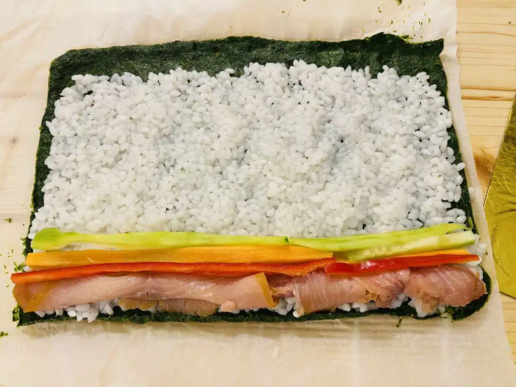 9D654FA6-0363-4EAE-851B-8BBB8B1639A9 Sushi cu foaie nori din spanac