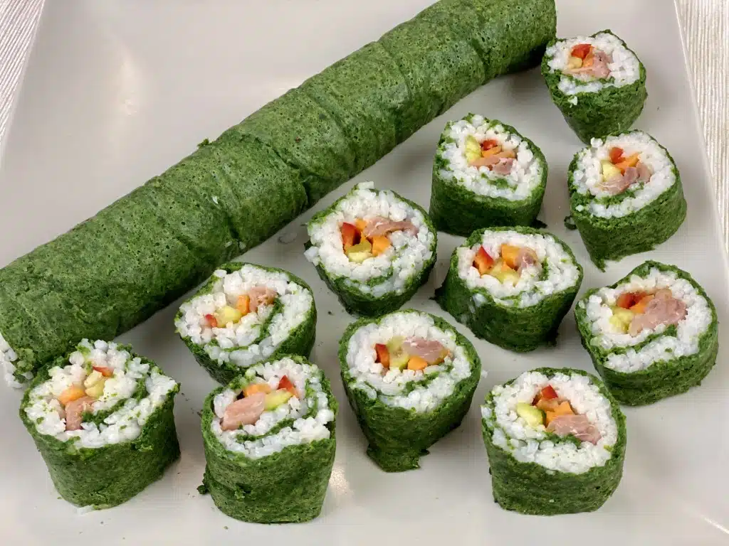 9E5B40C8-C27F-470B-9152-871748C3B791 Sushi cu foaie nori din spanac