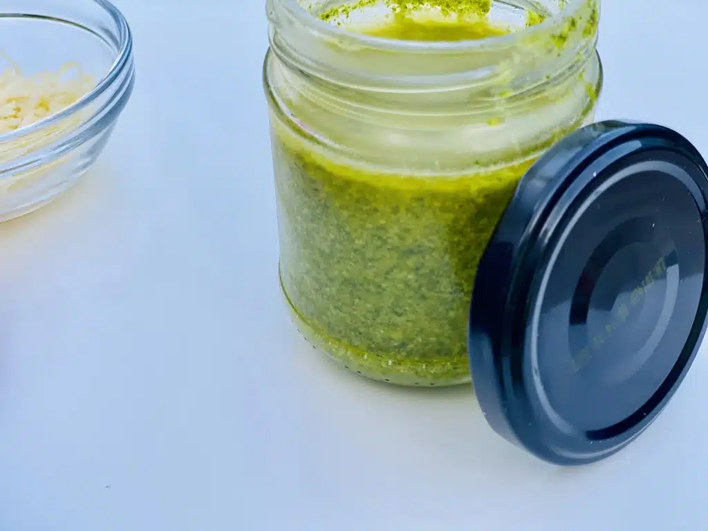 1DA5863E-A1A0-4980-BE1F-10FAB5913F20 Bruschette cu Pesto de rucola