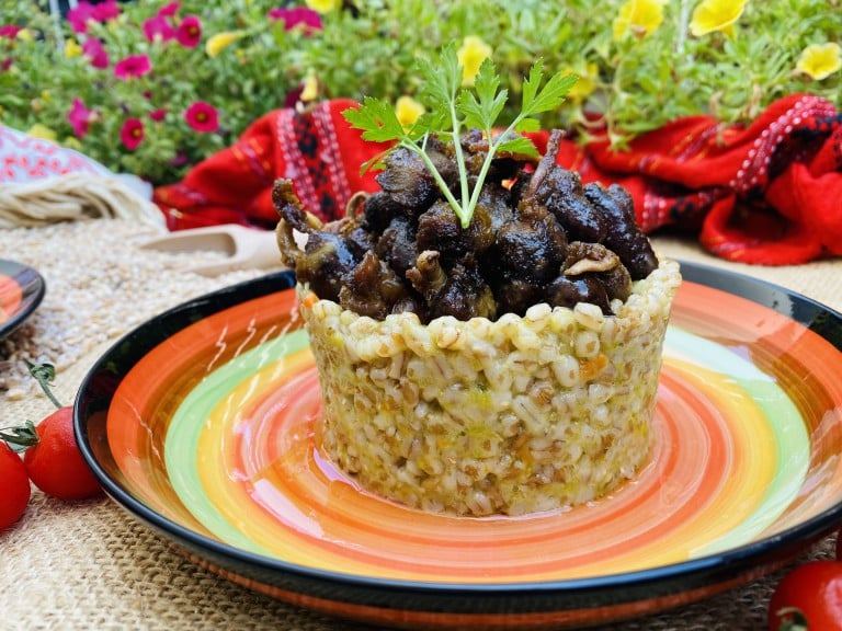 Pilaf ( risotto ) din arpacas si praz cu pipote si inimi la tigaie