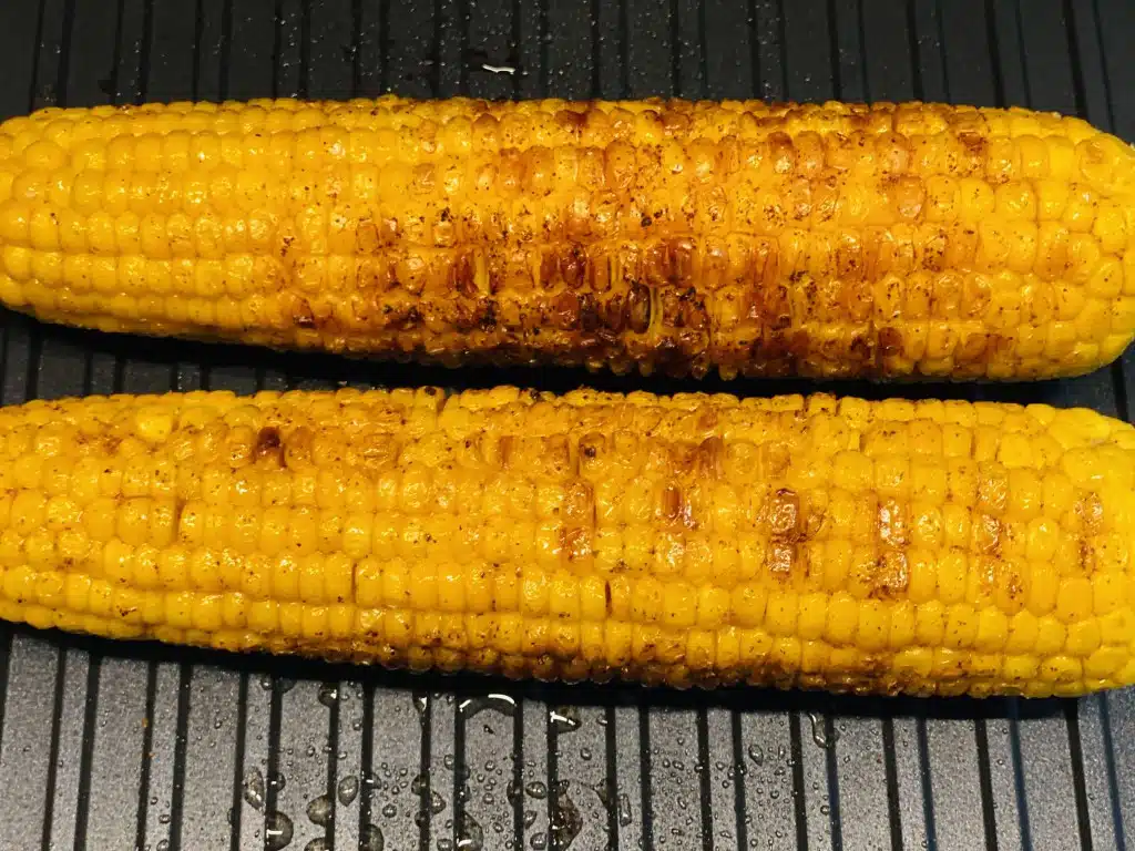 713B2321-36C9-432A-B6A0-737F612D57A5 Elote – porumb la gratar- in stil mexican (Mexican street corn)