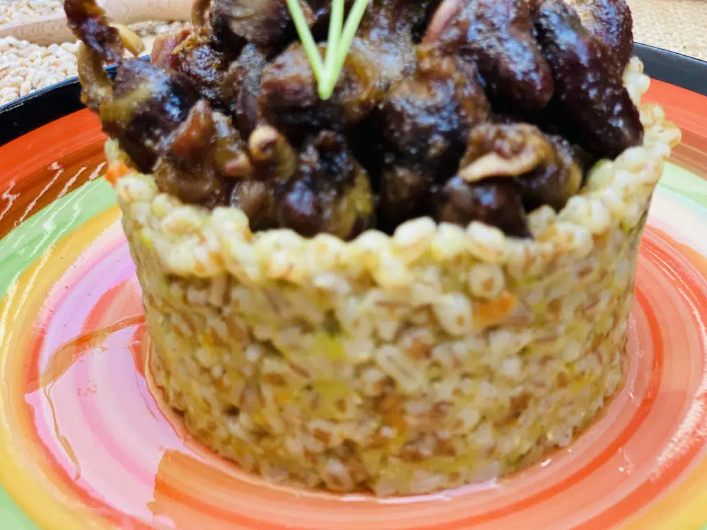 75FD07C6-B993-4D07-8EEF-CA79B23F4F80 Pilaf ( risotto ) din arpacas si praz cu pipote si inimi la tigaie