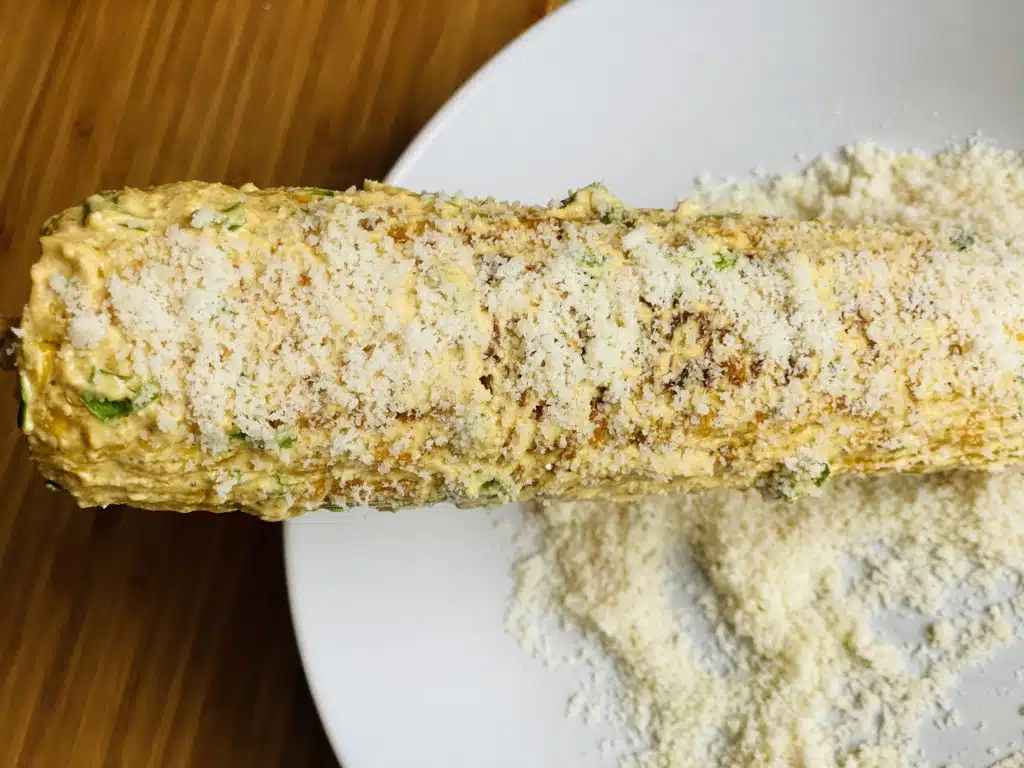 E47BB9AF-E2FD-4E10-99E5-10F1FE4F71FB Elote – porumb la gratar- in stil mexican (Mexican street corn)