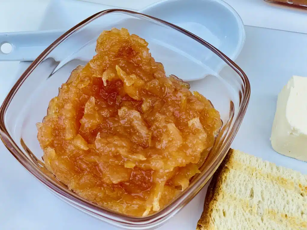 01DD0C60-029B-4C6E-A779-CE5C83D3BCD2 Dulceata din gutui razuite