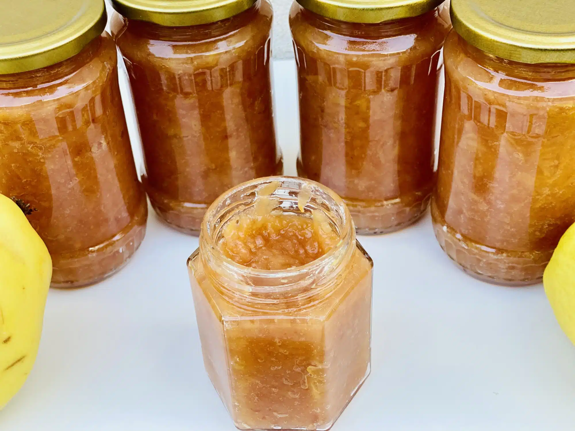 Dulceata din gutui razuite