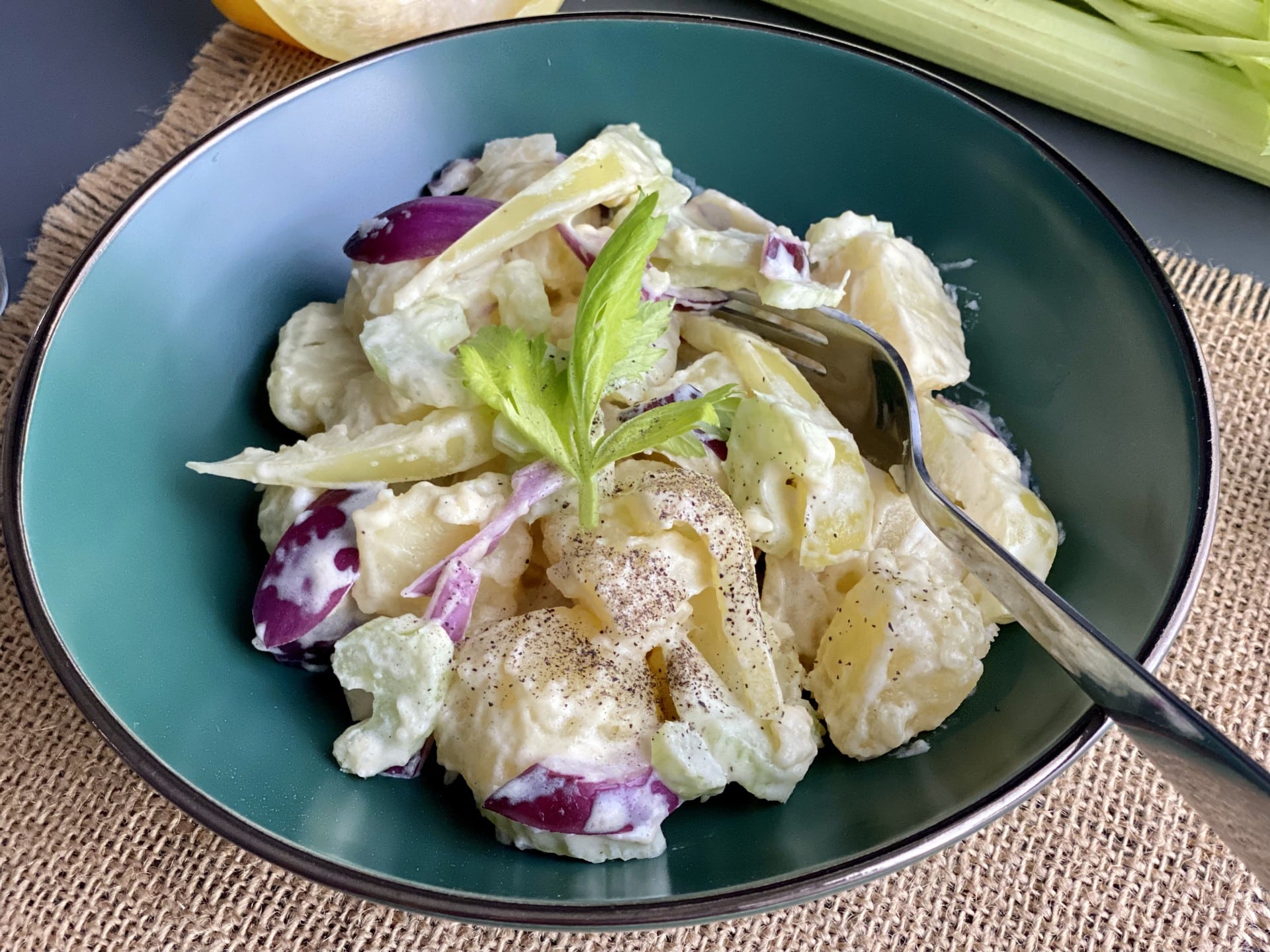 Salata cajun de cartofi
