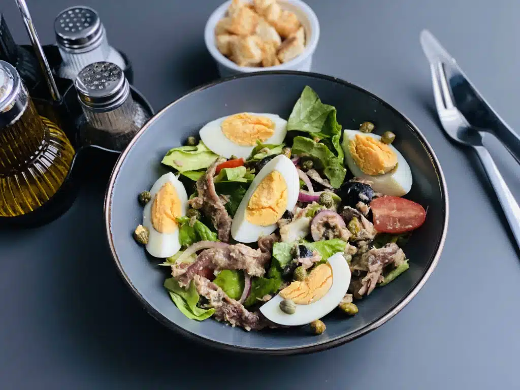 6748E693-B3EF-4BBB-8BF4-31CC2535AAEB Salata Niçoise