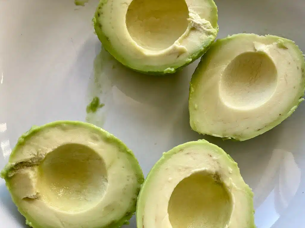 90A80EA6-F7E0-4B4C-8CBE-F359DD1D096F Guacamole