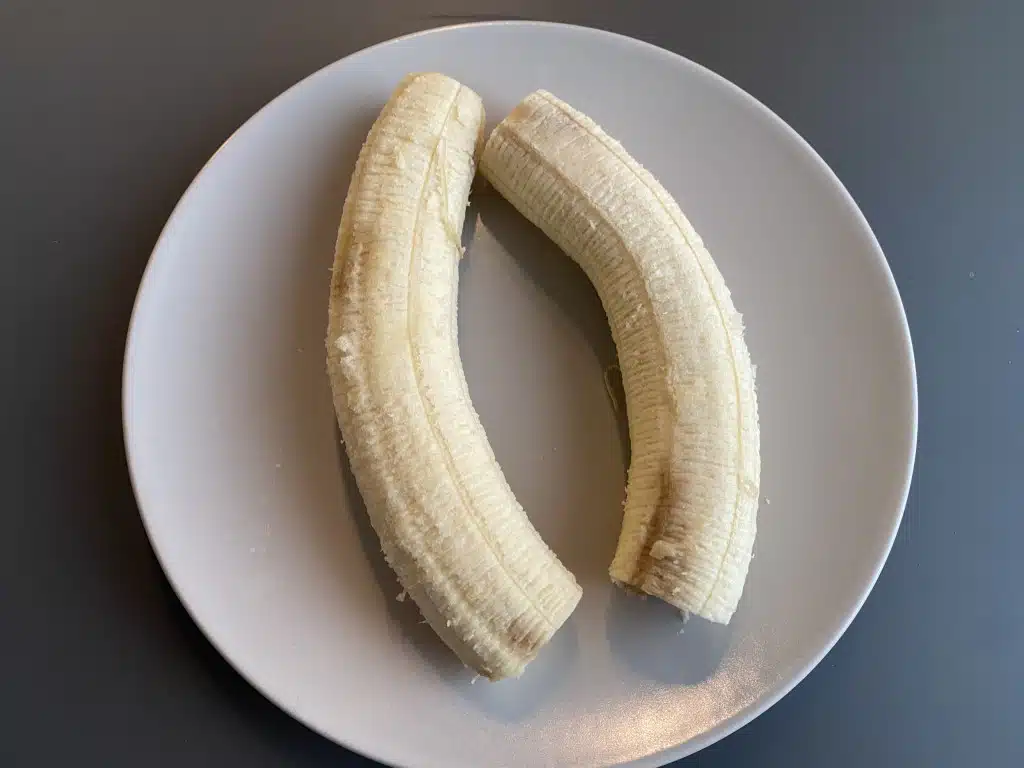 CB7AACBB-E0FC-45BF-AE54-05E0DD861883 Friptura din vita de Argentina, ananas pe grill si banane prajite