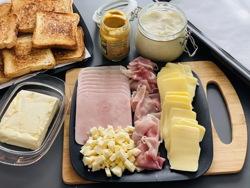 C13258FE-74CC-497D-BA69-DDB36404E4E4 Croque Madame, Croque Monsieur – Sandwich-uri calde frantuzesti