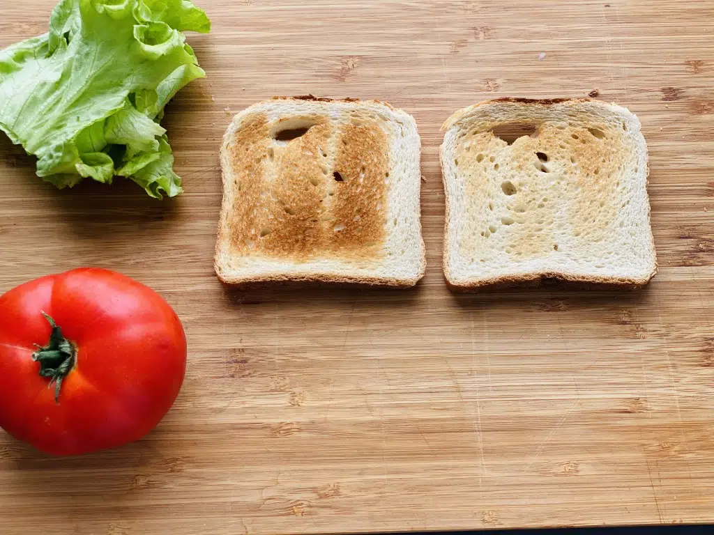 F89E0219-1F63-424E-8393-70FA44A1C09C Sandwich BLT – Bacon, Lettuce, Tomato)