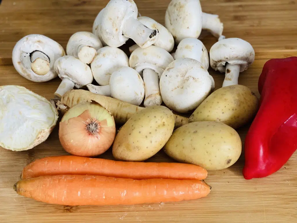55D8BC8C-BDEB-4ADF-AA3A-0A11FD342B5F Bors de ciuperci champignon cu afumatura