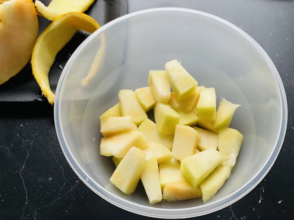 A8E0F88B-66A2-4400-BEF2-6011F276DFD8 Dulceata din pepene galben