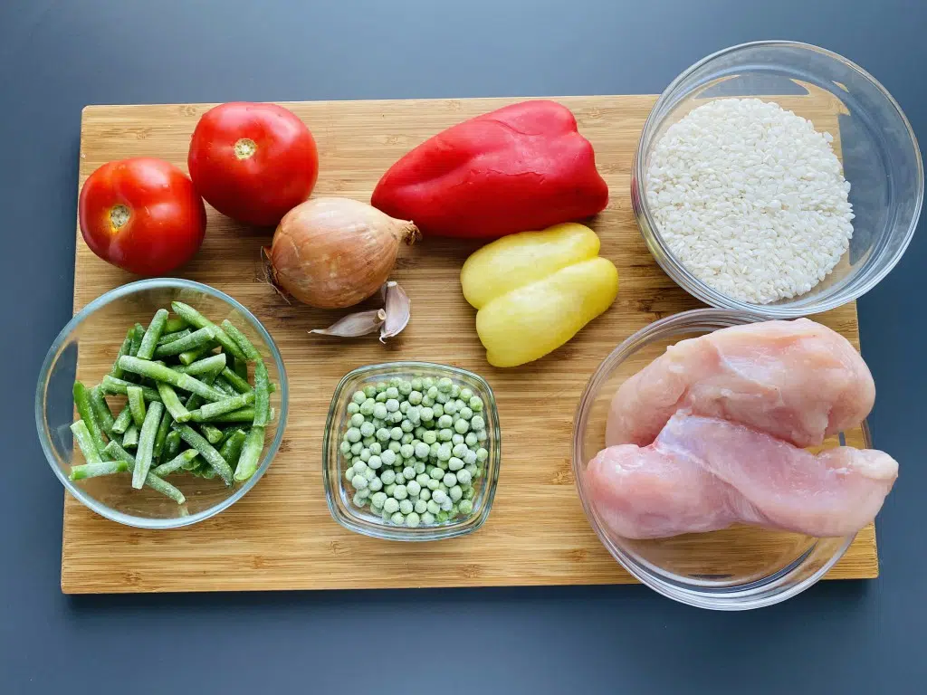 4AC0ED86-4654-4296-B27E-96271E4E1E57 Paella valenciana de pui