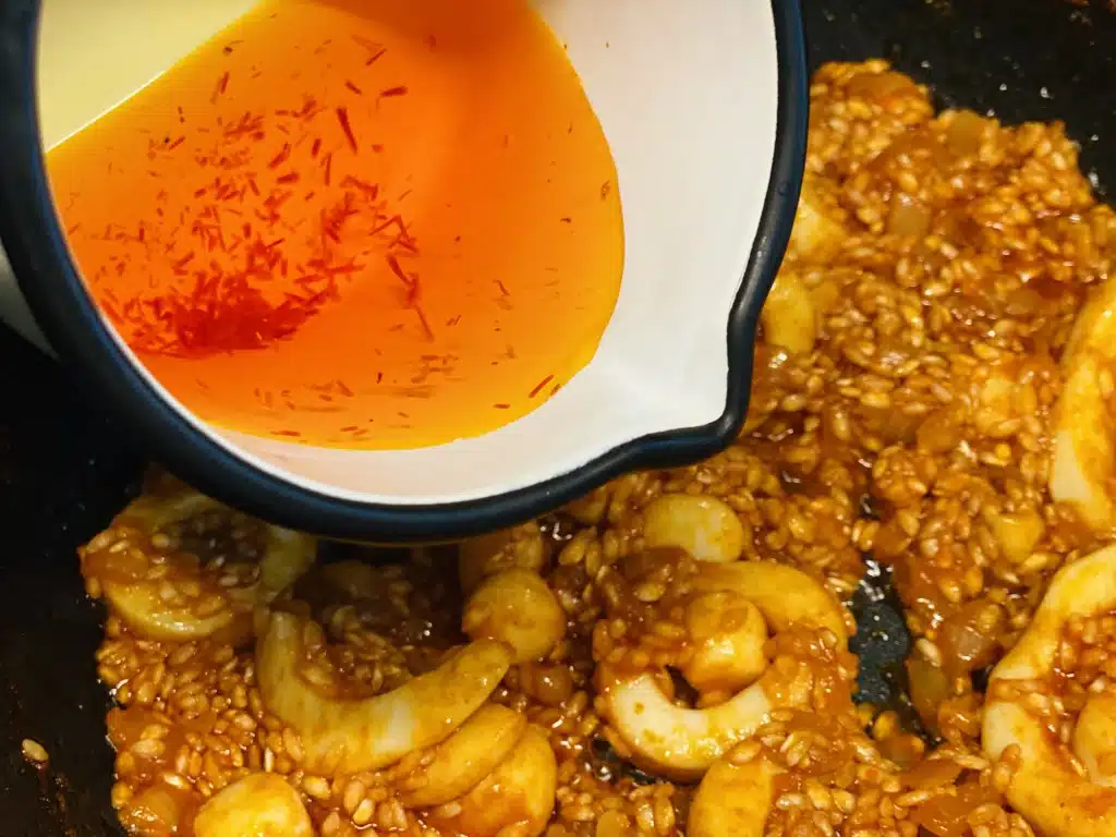 E848A0B4-32A9-4C12-A34B-A0BCC9B58475 Paella cu fructe de mare