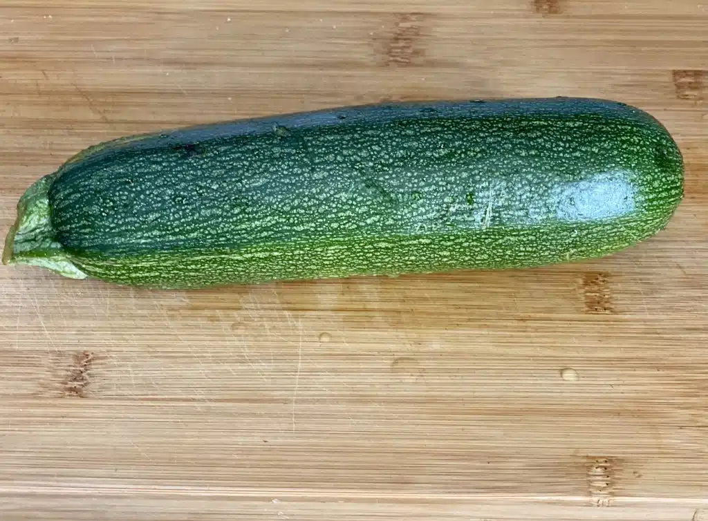 539D79C5-9157-482A-B13B-99EF762F320D Rulouri din dovlecei zucchini