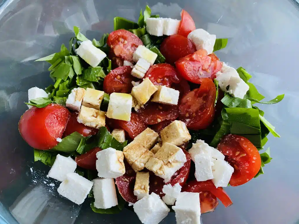 A65AFF39-D855-406E-95D5-2E15C10BD8B2 Salata de leurda
